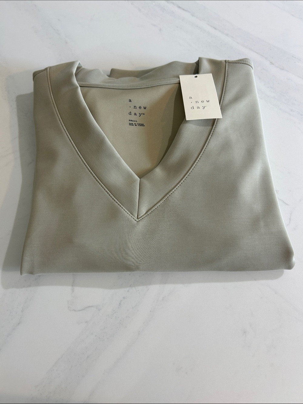 a new day Men's V-Neck Sweater in Sage Green